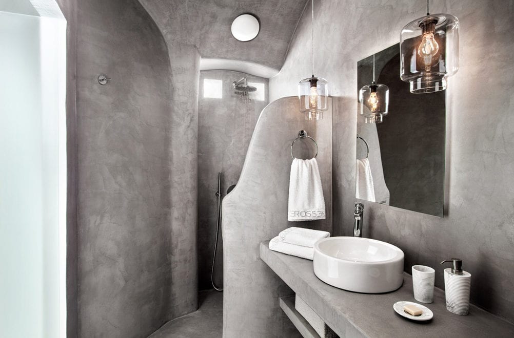Luxury Private Suites in Santorini
